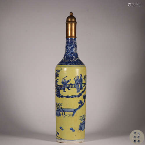 Yellow Ground Blue And White 'Figure Story' Porcelain Bottle