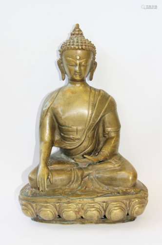 A BRONZE FIGURE OF SEATED BUDDHA, TIBET