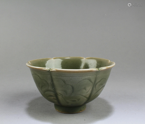 Antique Chinese Yao Zhou Bowl