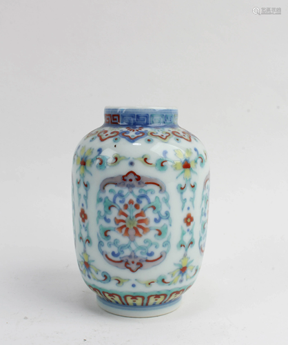 Chinese Porcelain Vase