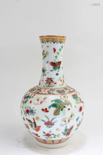 Chinese Porcelain Vase