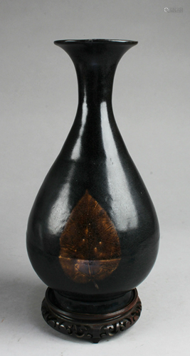 Chinese Pottery Vase