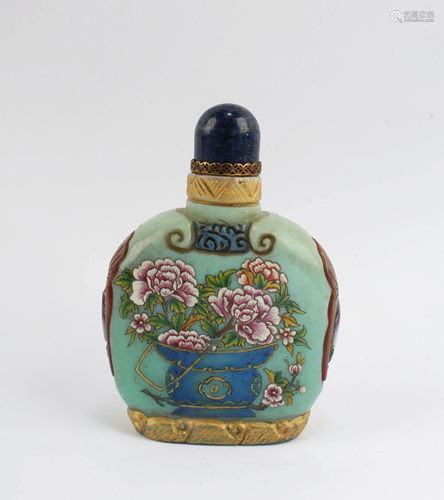 Chinese Peking Glass Snuff Bottle