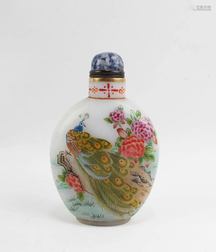 Chinese Peking Glass Snuff Bottle