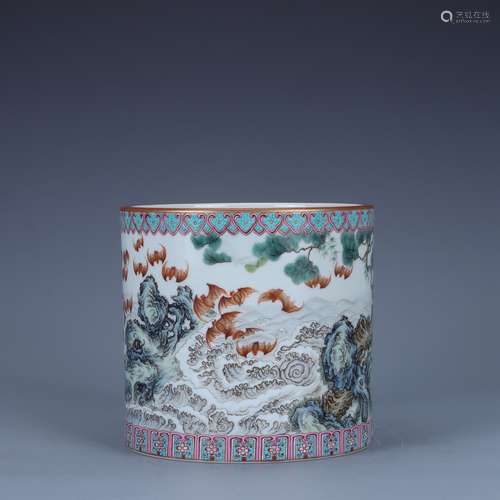 Qing yongzheng famille rose pen holder with sea water bat pa...