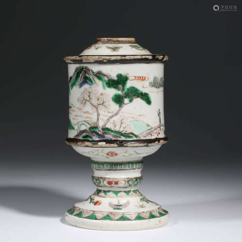 A CHINESE PORCELAIN WUCAI BUTTERFLY AND FLOWER VESSEL