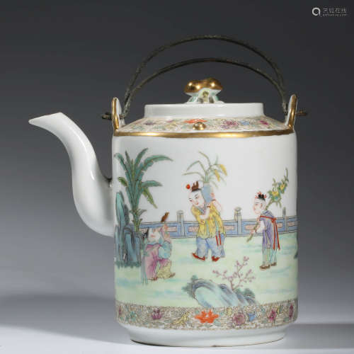 A CHINESE PORCELAIN FAMILLE ROSE OPERA TEAPOT