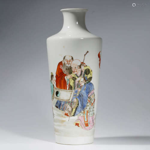 A CHINESE PORCELAIN WUCAI STORY VASE