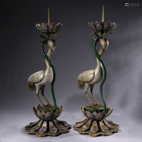 A PAIR OF CHINESE CLOISONNE ENAMEL CRANE CENSERS