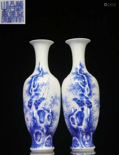 Overseas Backflow. A Pair of Chinese Blue-and-white Vases