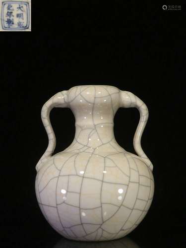 Overseas Backflow.Chinese Vase