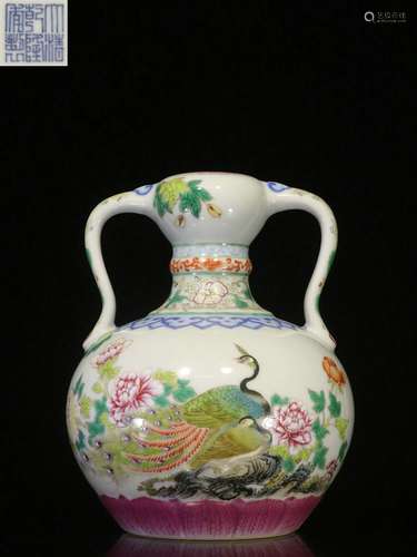 Overseas Backflow.Chinese Famille Rose Vase