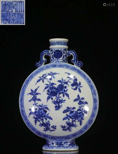 Overseas Backflow.Chinese Blue-and-white Flat Vase