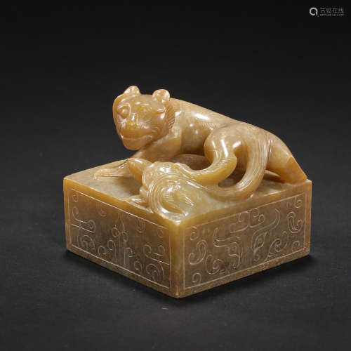 HAN DYNASTY, CHINESE HETIAN JADE SEAL