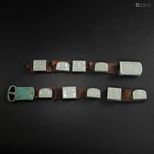 A SET OF HETIAN JADE BELTS DURING THE LIAO OR JIN DYNASTY OF...
