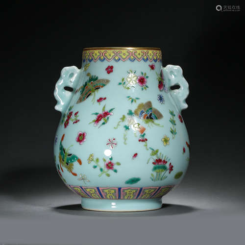 QIANLONG DOUBLE EAR HANDLE VASE IN QING DYNASTY, CHINA