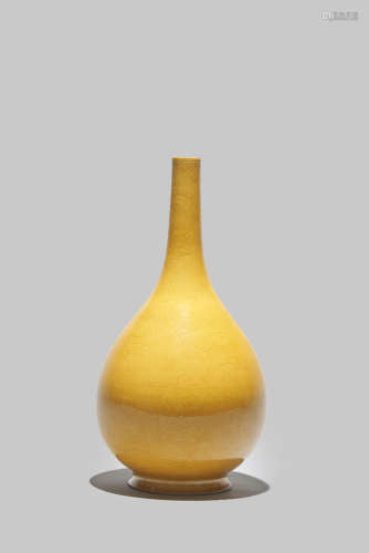 A yellow-glazed 'dragon' vase