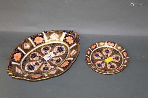 An early 20th century Royal Crown Derby bone china Imari pat...