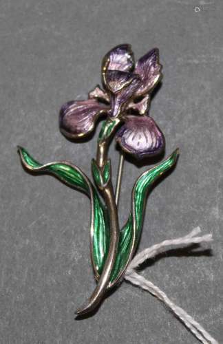 A purple and green enamelled silver iris pattern brooch, 5.