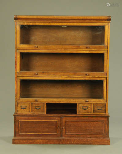 A Globe Wernicke oak sectional bookcase,