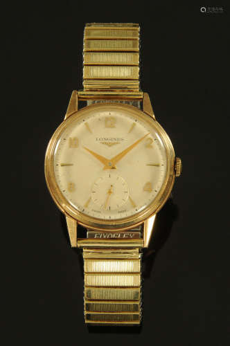 A vintage gentleman's 9 ct gold Longines wristwatch, manual,...