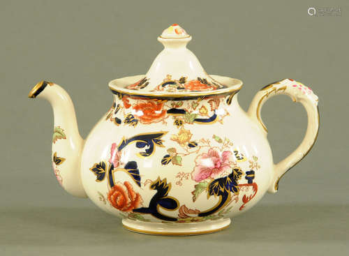 A Masons Mandalay pattern teapot. Length 24.5 cm.