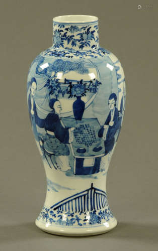 A 19th century Chinese blue and white vase,