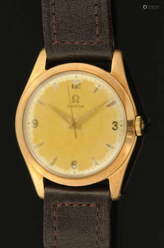 A vintage 9 ct gold cased gentleman's Omega wristwatch, with...