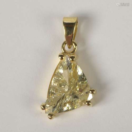 Pendentif en or jaune 18 carats serti d'un diamant 