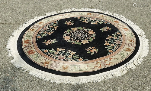 Round Chinese Rug