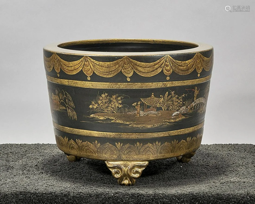 Chinese Painted Porcelain Jardiniere