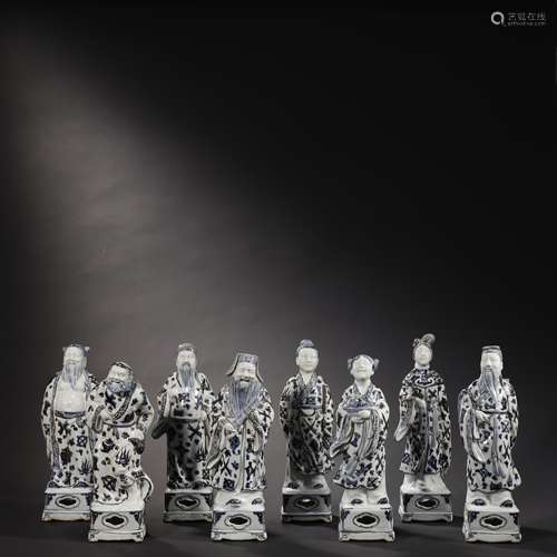 A SET OF CHINESE BLUE AND WHITE FIGURES