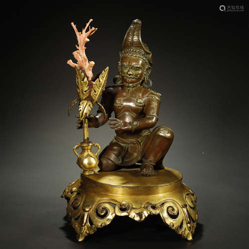 A TIBETAN GILT-BRONZE BUDDHA STATUE