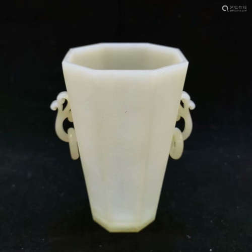 A CHINESE HETIAN JADE BRUSH POT