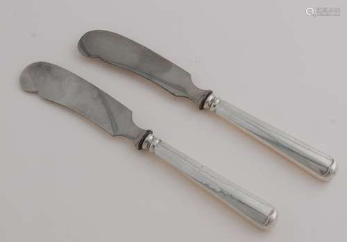 Set butter knives with silver