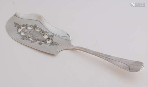 Silver fish scoop