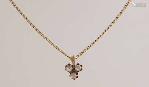 Gold necklace and pendant with diamond