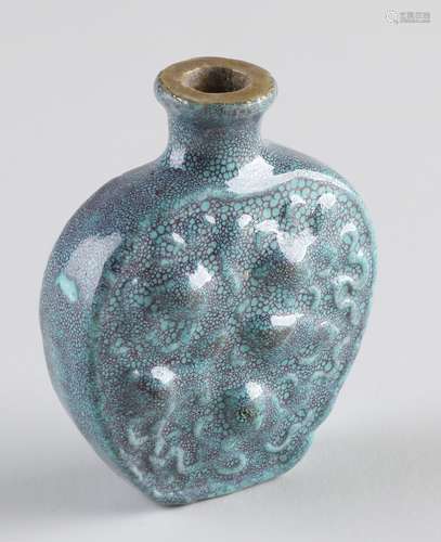 Chinese snuff bottle, Robins egg