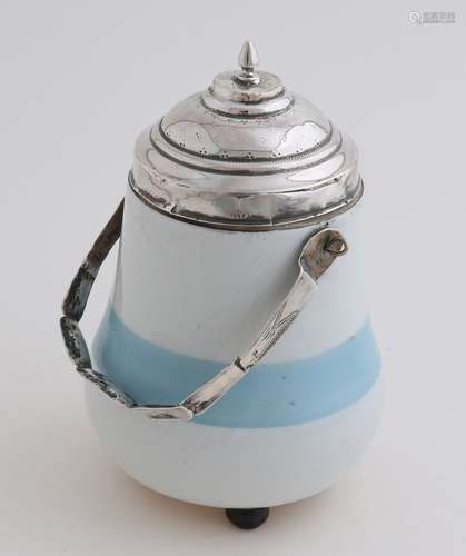 Sulfur stick holder with silver