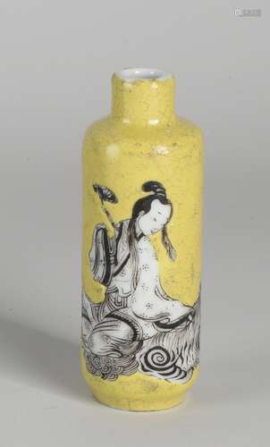 Chinese snuff bottle