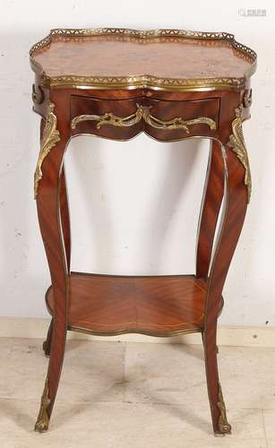 French style table with intarsia