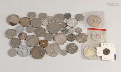 Lot coins America