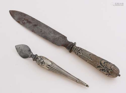 Letter opener and clearing knife with silver