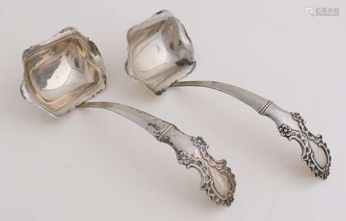 Set silver sauce spoons