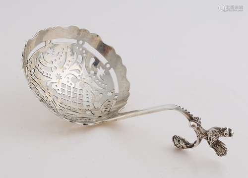 Silver sugar caster, 1903