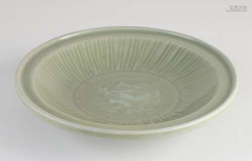 Chinese celadon dish, Ø 25.5 cm.