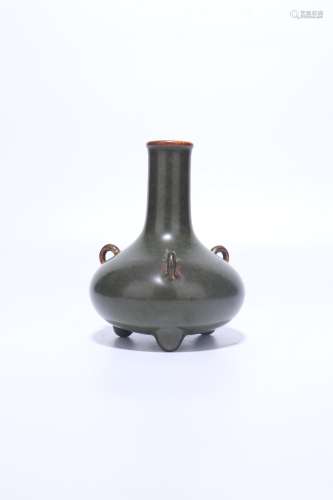 chinese teadust tripod vase with three ears