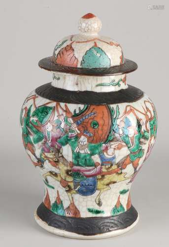 Chinese vase with lid