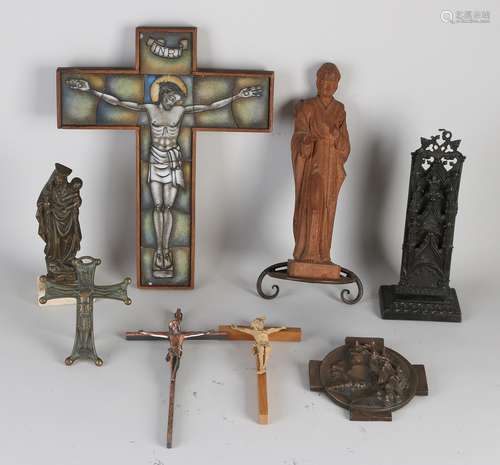 Lot crucifixes