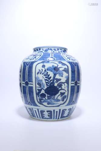 chinese blue and white porcelain pot